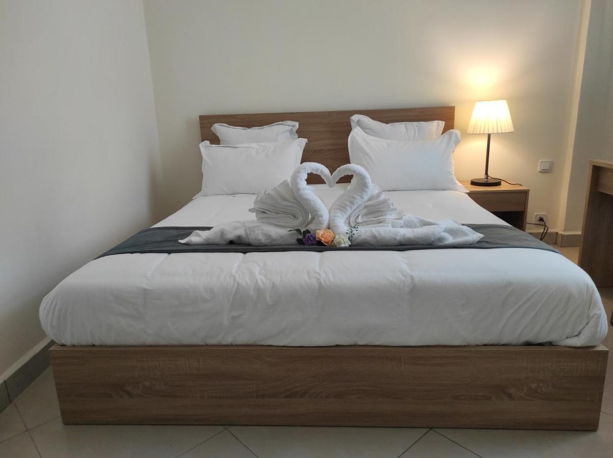 Downtown Hotel Ανταναναρίβο Εξωτερικό φωτογραφία
